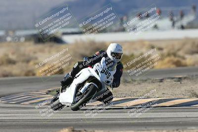 media/Dec-06-2025-CVMA (Sat) [[4a896cc04c]]/Race 6-Formula Twins-Formula 40 UL/